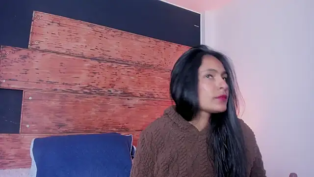 Fernanda liie  online show from 17, 7, 2026
