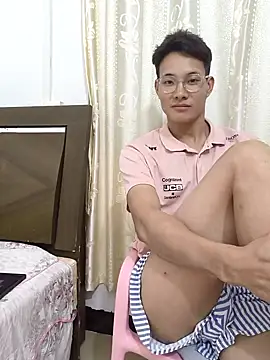 Dannyhobb online show from 28, 2, 2025