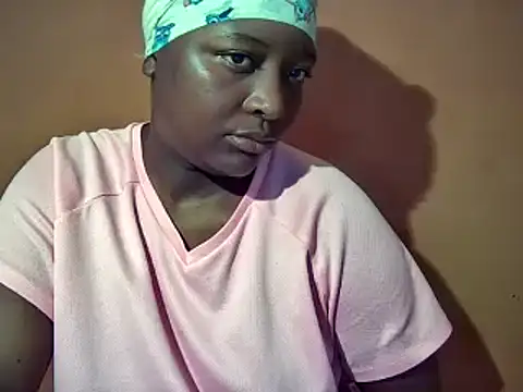 sexyhips2001 online show from 17, 3, 2026