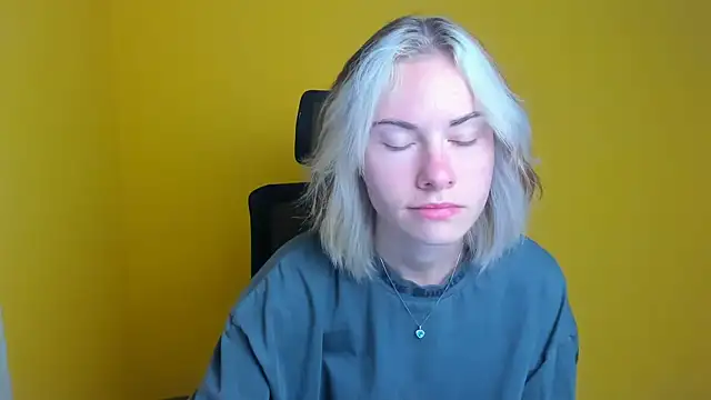 Fiona Night online show from 9, 9, 2025