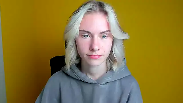 Fiona Night online show from 6, 10, 2025