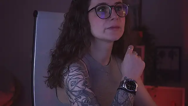 OliviaMcClean online show from 21, 3, 2025