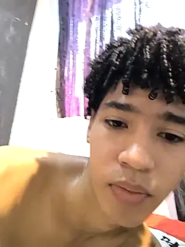 Snapshot of Thony444 chatting on 11, 3, 2025 Thony444 online show from 11, 3, 2025