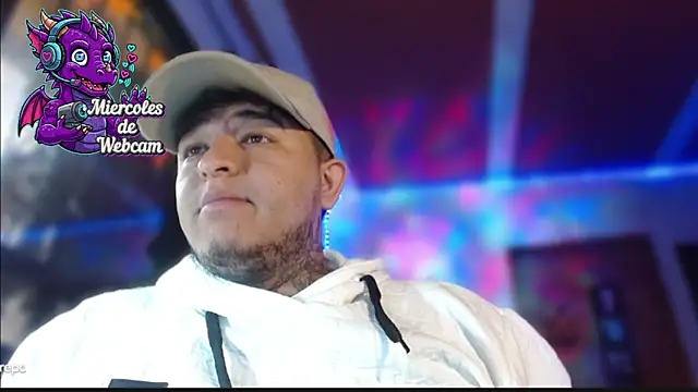 Snapshot of Strip_Classes_Col chatting on 15, 10, 2025 Strip Classes Col online show from 15, 10, 2025