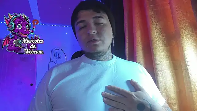 Snapshot of Strip_Classes_Col chatting on 7, 1, 2026 Strip Classes Col online show from 7, 1, 2026