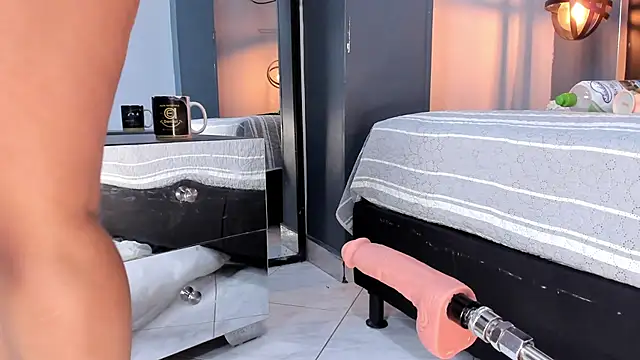 Melissa 23  online show from 3, 11, 2025