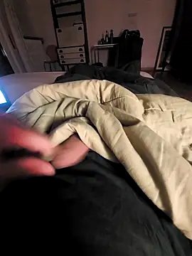 Cazzettostorto99 online show from 9, 10, 2025