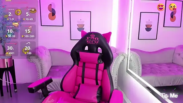 Snapshot of Agatha_luxx chatting on 22, 3, 2025 Agatha luxx online show from 22, 3, 2025