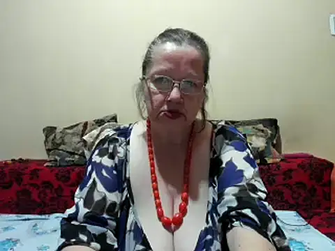 Snapshot of SingleMILF chatting on 7, 3, 2025 SingleMILF online show from 7, 3, 2025