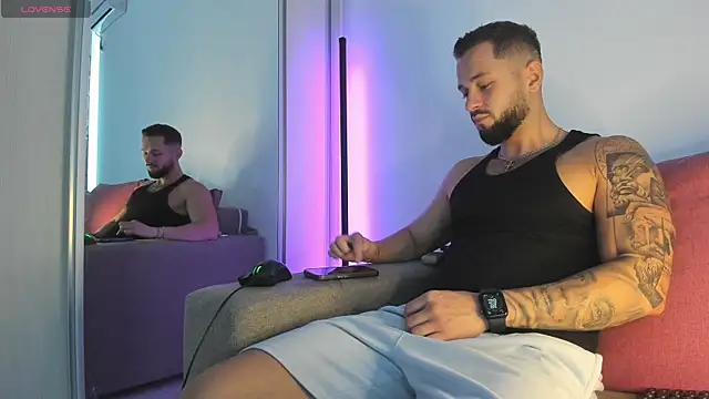 nicholasX1 online show from 12, 5, 2026