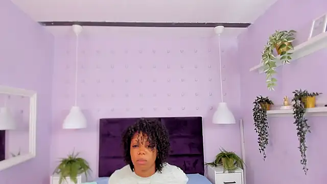 Snapshot of Hanaahquinn chatting on 6, 10, 2025 Hanaahquinn online show from 6, 10, 2025