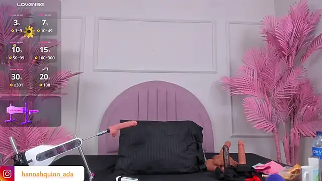 Snapshot of Hanaahquinn chatting on 14, 11, 2025 Hanaahquinn online show from 14, 11, 2025