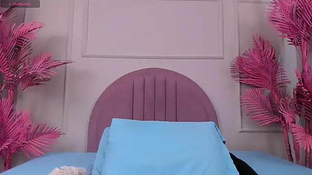 Snapshot of Hanaahquinn chatting on 21, 11, 2025 Hanaahquinn online show from 21, 11, 2025