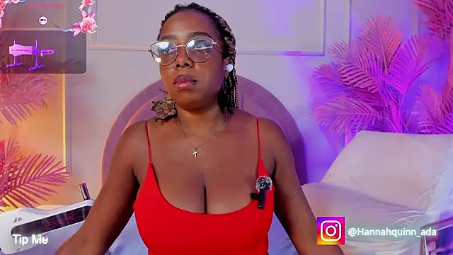 Snapshot of Hanaahquinn chatting on 17, 3, 2026 Hanaahquinn online show from 17, 3, 2026