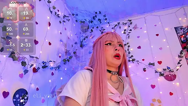 Snapshot of elizabeth_jiing chatting on 12, 9, 2025 elizabeth jiing online show from 12, 9, 2025