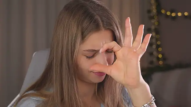 UdelaHathorne online show from 18, 9, 2025