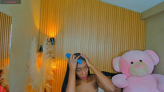 AlexiaAbbey online show from 30, 7, 2026