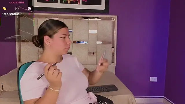 emilyy cooperr online show from 29, 6, 2026