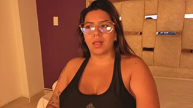 emilyy cooperr online show from 8, 8, 2026