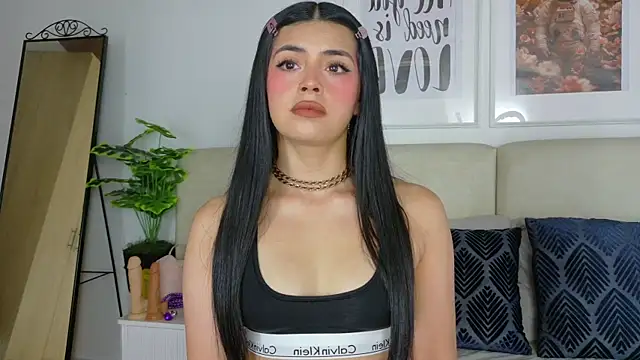 Snapshot of SaritaBratz chatting on 7, 2, 2026 SaritaBratz online show from 7, 2, 2026