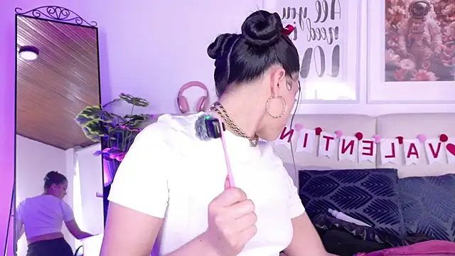 Snapshot of SaritaBratz chatting on 12, 2, 2026 SaritaBratz online show from 12, 2, 2026