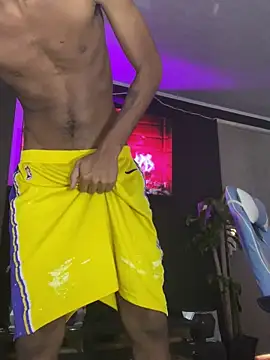 Miguel bigcock online show from 5, 3, 2025