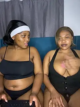 CuteSexyBoobz online show from 17, 11, 2025