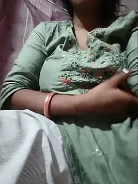 Snapshot of Sexyradha_ chatting on 6, 6, 2026 Sexyradha online show from 6, 6, 2026