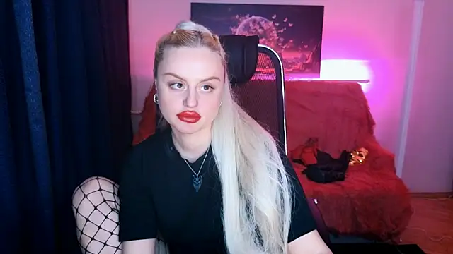 Miss Alice Silver online show from 18, 3, 2025