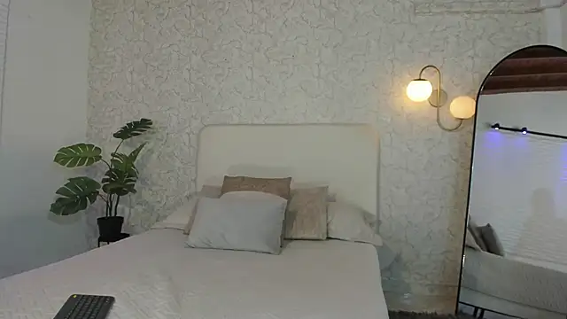 alanarouge online show from 17, 5, 2026