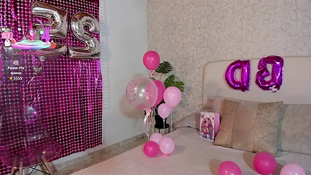 alanarouge online show from 31, 5, 2026