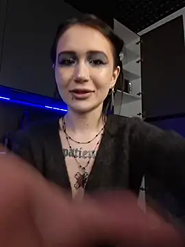 HeatherSweet  online show from 22, 6, 2026