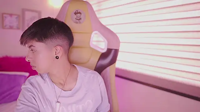 tommy blue online show from 15, 3, 2026