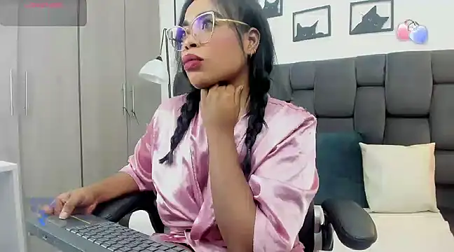 CandyMartinez  online show from 17, 3, 2025