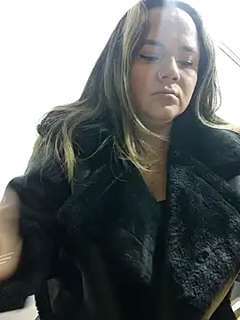 mandy-moore online show from 8, 5, 2026