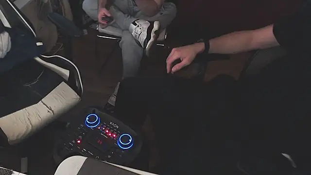 weknowourworth6999 online show from 22, 9, 2025