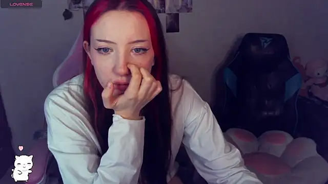 JayMollyy online show from 4, 3, 2025