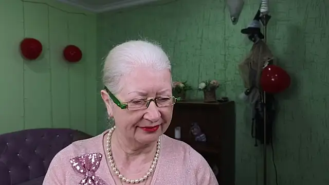 Maya Mayflower online show from 10, 3, 2025