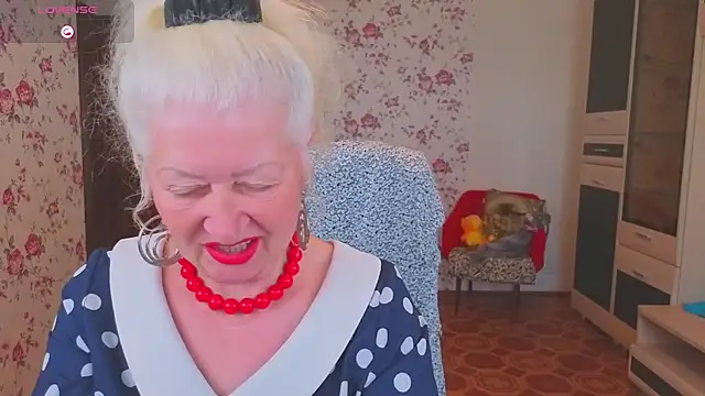 Maya Mayflower online show from 11, 6, 2026