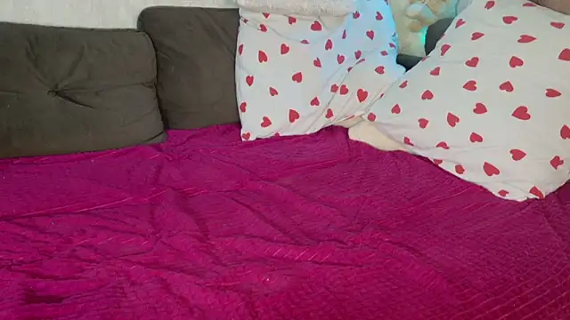 Snapshot of Anya-Sweet chatting on 24, 9, 2025 Anya-Sweet online show from 24, 9, 2025