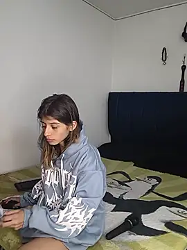 KratosAfroditacs online show from 28, 7, 2026