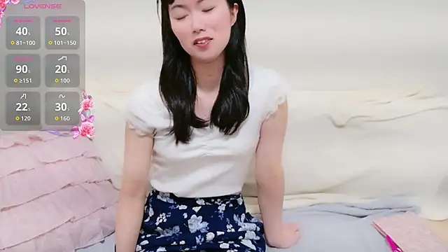 Snapshot of pppYukaqqq chatting on 18, 7, 2026 pppYukaqqq online show from 18, 7, 2026