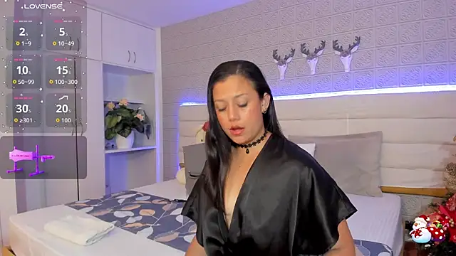 LeilaHiuston online show from 6, 11, 2025