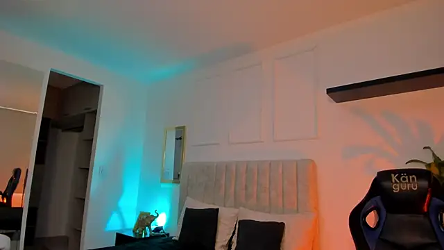 Snapshot of Sasha_rd chatting on 6, 6, 2026 Sasha rd online show from 6, 6, 2026