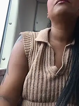 Snapshot of Ariana_Rodriguez chatting on 13, 6, 2026 Ariana Rodriguez online show from 13, 6, 2026