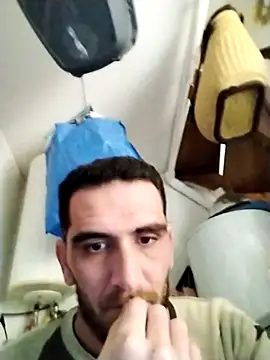 Snapshot of Anthopassif84 chatting on 8, 3, 2025 Anthopassif84 online show from 8, 3, 2025