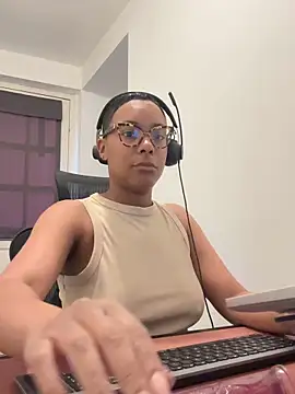 Melia Rayne online show from 1, 5, 2026