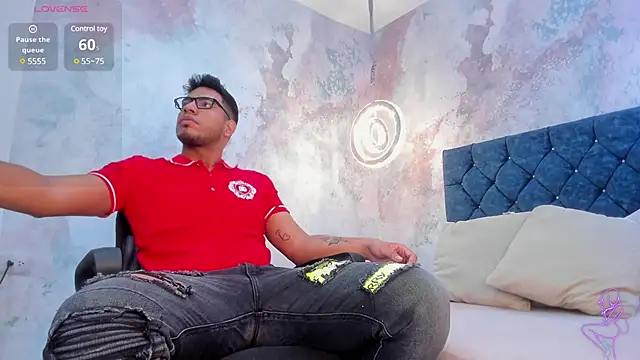 Snapshot of ETHAN_DRAVEN chatting on 21, 3, 2025 ETHAN DRAVEN online show from 21, 3, 2025