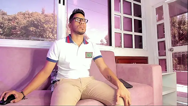 Snapshot of ETHAN_DRAVEN chatting on 13, 9, 2025 ETHAN DRAVEN online show from 13, 9, 2025