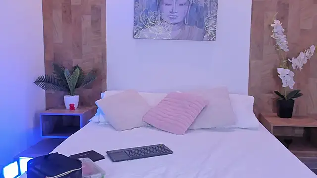 Snapshot of isabella_winkler chatting on 7, 7, 2026 isabella winkler online show from 7, 7, 2026